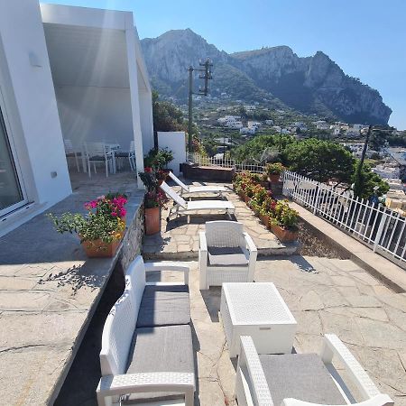 Casa Capri Me Villa Exterior photo