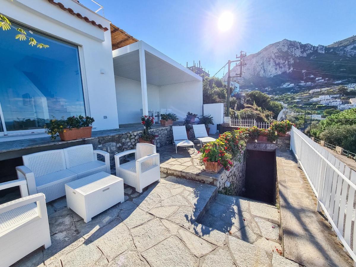 Casa Capri Me Villa Exterior photo